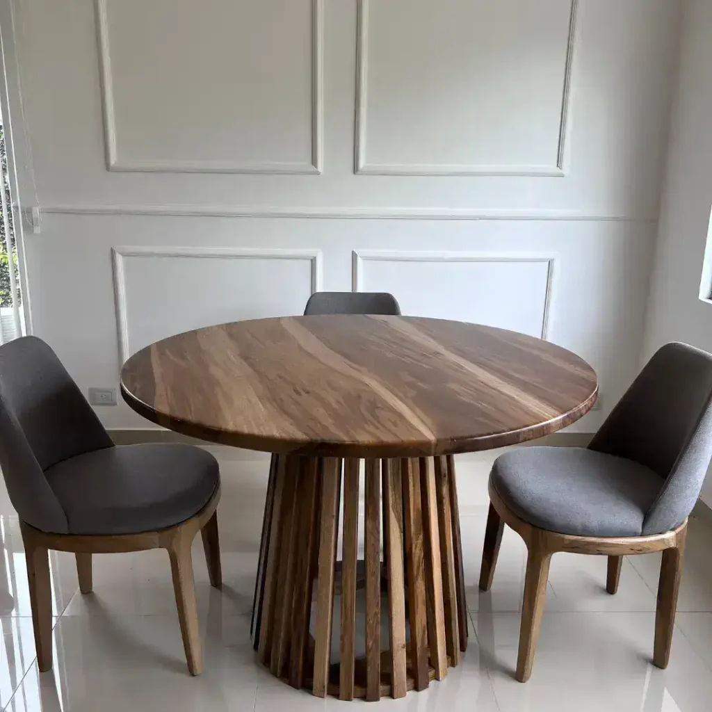 Mesa redonda varillada Petiribí de comedor Oxford - SILVINA C MUEBLERIA DECORACION