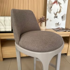 Banqueta alta de Petiribí Ginger - SILVINA C 342 (1)