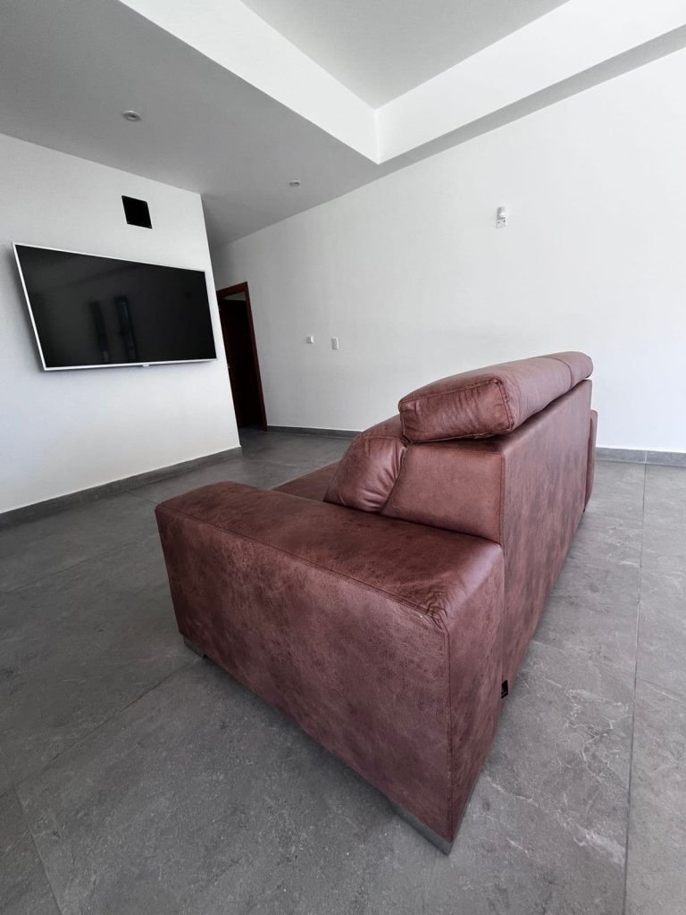 Imagen #1 de Laura Calvo