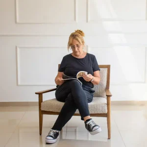 Sillón butacón Nórdico tapizado Essen - SILVINA C 4