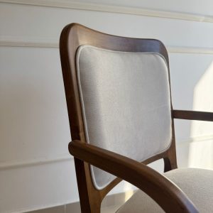 Silla puntera cabecera apoyabrazos madera Lulú - SILVINA C (1)