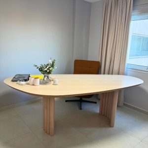 Mesa madera comedor ovalada varillada Zafira - SILVINA C 11