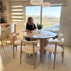 Mesa redonda comedor madera varillada Nova - SILVINA C 89 (1)