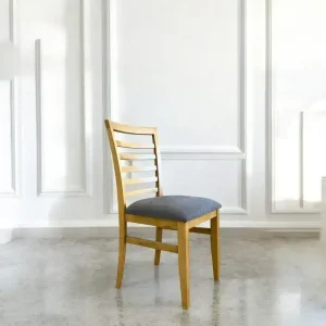 Silla comedor madera Nórdica calada Luna - SILVINA C