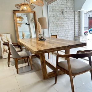 Mesa comedor madera Petiribí macizo Nápoles - SILVINA C 53