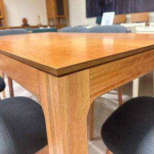 Mesa comedor madera Grandis Vetan - SILVINA C 3