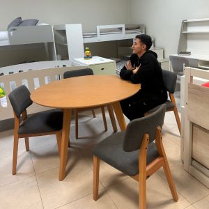 Mesa redonda comedor madera Grandis Maca - SILVINA C